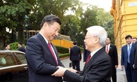 Máximo líder político de Vietnam recibe al líder chino, Xi Jinping