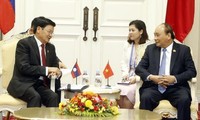 Vietnam consolida relaciones de cooperación con Laos y Camboya