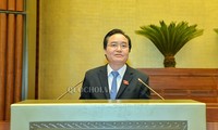 Parlamento de Vietnam analiza proyecto jurídico para educación superior