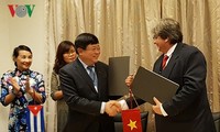 Vietnam y Cuba consolidan la cooperación en la radiodifusión