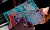 Venezuela restablece la libre convertibilidad de la moneda