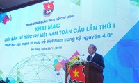 Intelectuales jóvenes vietnamitas contribuyen en gran medida al desarrollo nacional