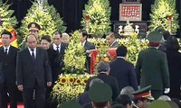 Vietnam realiza ceremonia fúnebre en honor del expresidente Le Duc Anh