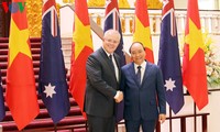 Primer ministro de Vietnam se reúne con su homólogo australiano 