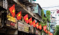 Pobladores vietnamitas celebran Día Nacional en todo el país