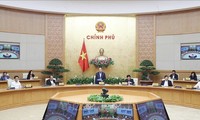 Premier vietnamita reitera capacidad nacional frente al Covid-19
