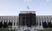 Estados Unidos baja tasa de interés a casi cero