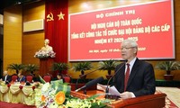 Máximo líder de Vietnam preside la conferencia nacional de altos ejecutivos