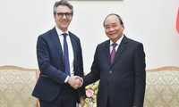 El jefe del Gobierno vietnamita se reúne con el jefe de la delegación de la Unión Europea 