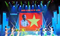 Vietnam celebra la fecha de partida del presidente Ho Chi Minh en busca de la independencia nacional
