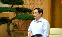 El primer ministro de Vietnam invita a dedicar todo lo mejor a Ciudad Ho Chi Minh para combatir el covid-19