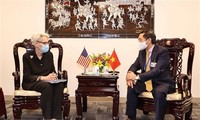 Vietnam ensalza la política exterior a favor de la cooperación y el apoyo mutuo en el mundo