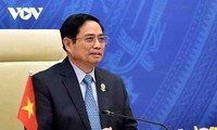 El primer ministro Pham Minh Chinh asiste a las Cumbres de la ASEAN