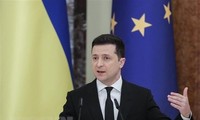 Ucrania, Francia y Reino Unido apoyan la reducción de la tensión Ucrania-Rusia por vía de negociación 
