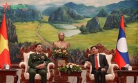 Ministro de Defensa de Vietnam comienza visita de trabajo en Laos