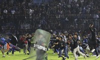 Tragedia futbolística en Indonesia: El número de muertos aumentó a 174 personas