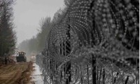 Polonia completa construcción de valla fronteriza con Bielorrusia