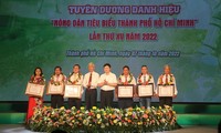 Agricultores galardonados por sus aportes al desarrollo de Ciudad Ho Chi Minh
