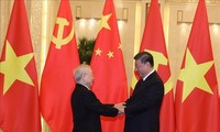 Ceremonia de recepción al máximo líder político de Vietnam en China