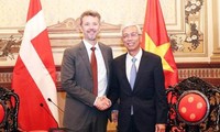 Príncipe heredero Federico de Dinamarca visita Ciudad Ho Chi Minh