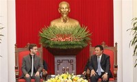 Aumenta la cooperación entre el Partido Comunista de Vietnam y el partido La Izquierda de Alemania