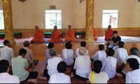 Compatriotas étnicos de Tra Vinh ejercen la libertad de religión y creencias