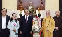 Más apoyo al ejercicio del derecho a la libertad de religión y creencias en vísperas del Año Nuevo Lunar de Vietnam