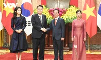 Recepción en honor al Presidente surcoreano de visita en Vietnam