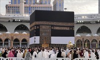 Cientos de miles de peregrinos en primer día del Hajj en La Meca