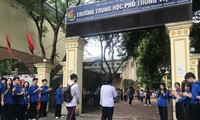 Inician en Vietnam exámenes de bachillerato 2023