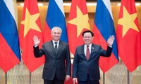 Parlamentos de Vietnam y Rusia fortalecen la cooperación