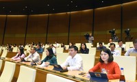 Parlamento de Vietnam aborda implementación de 3 Programas de Objetivos Nacionales