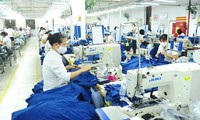 Hanói determinada a recuperar el desarrollo industrial en 2024