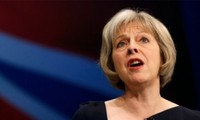 Primera ministra del Reino Unido insta a Qatar, Arabia Saudita y Bahrein a aliviar tensiones