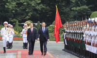 Vietnam y Polonia determinados a fortalecer las relaciones bilaterales 