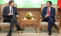 Viceprimer ministro de Vietnam alaba las contribuciones de la USAID al desarrollo socioeconómico
