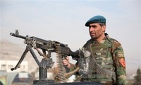 20 insurgentes muertos en ataque aéreo en Afganistán
