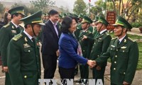 Vicepresidenta de Vietnam visita a personas en difíciles condiciones en Thue Thien Hue 