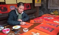 Recrean ambiente tradicional del Año Nuevo Lunar en el Casco Antiguo de Hanói