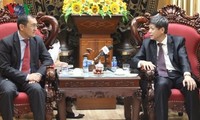 Vietnam y Kazajistán aumentan cooperación en periodismo