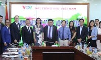 La Radio Nacional de Vietnam fomenta cooperación tecnológica con empresa estadounidense