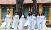Canciones para celebrar un nuevo curso escolar en Vietnam 