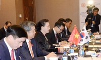 Vietnam y Corea del Sur estrechan lazos parlamentarios 