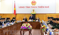 Primer ministro revisa preparativos para Tet en Thua Thien-Hue
