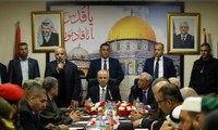 Gobierno palestino presenta dimisión