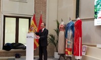Realizan en España exhibición fotográfica sobre Vietnam