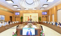 Continúa la 34 sesión del Comité Permanente de la Asamblea Nacional de Vietnam 