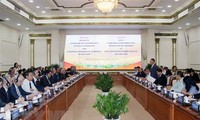 Ciudad Ho Chi Minh llama al apoyo de empresas europeas a construcción de urbes inteligentes