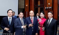 Primer ministro de Vietnam preside banquete por el Día Nacional