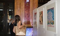 Inauguran en Eslovaquia exhibición de pinturas de propaganda vietnamita